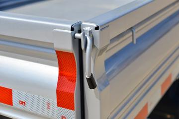 �������� ��R 140���� 4.03�׵�������΢��ͼƬ