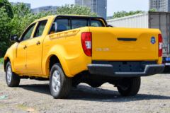 江铃 宝典 2023款 2.5T柴油 140马力 手动两驱 长轴双排皮卡