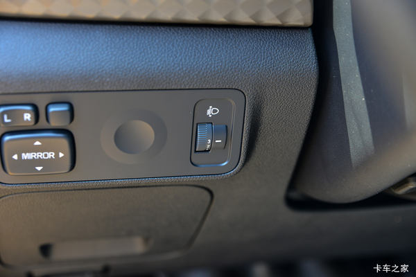 ����Ƥ����ɽ�л��ȴ����� �����ߴ�0.6��