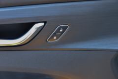 江铃 宝典 2023款 2.5T柴油 140马力 手动两驱 长轴双排皮卡