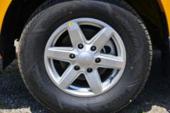 江铃 宝典 2023款 2.5T柴油 140马力 手动两驱 长轴双排皮卡