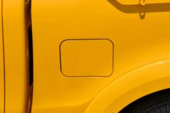 江铃 宝典 2023款 2.5T柴油 140马力 手动两驱 长轴双排皮卡