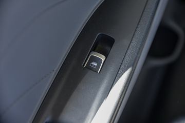 ���� ����+ ���� ��ͨ�� 152���� 3.2��˫�������Ῠ(JX1044TSGA26)ͼƬ