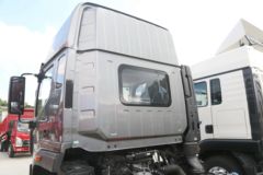 福田 欧曼行星 300马力 4X2 6.8米AMT自动档栏板载货车(BJ1161Y6AKL-01) 福田 欧曼行星 300马力 4X2 6.8米AMT自动档栏板载货车(BJ1161Y6AKL-01)