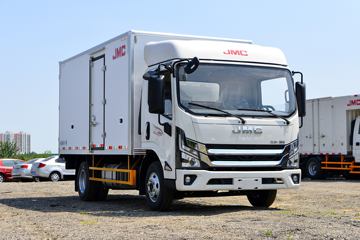 江铃 凯运+蓝鲸 宽体 152马力 4X2 4.02米冷藏车(JX5046XLCTGE26)
