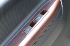 江淮 帅铃ES6 4.5T 4.15米单排纯电动厢式轻卡(HFC5046XXYEV1)100.27kWh