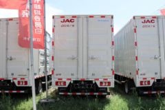 江淮 帅铃ES6 4.5T 4.15米单排纯电动厢式轻卡(HFC5046XXYEV1)100.27kWh