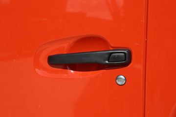 �������ó� ���VR 180���� 4X2 4����ж��(����)ͼƬ