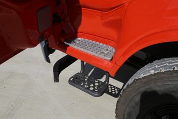 �������ó� ���VR 180���� 4X2 4����ж��(����)ͼƬ