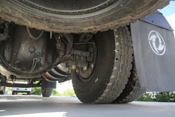 �������ó� ���VR 180���� 4X2 4����ж��(����)ͼƬ