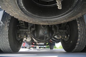 �������ó� ���VR 180���� 4X2 4����ж��(����)ͼƬ