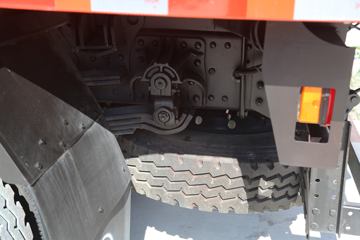 �������ó� ���VR 180���� 4X2 4����ж��(����)ͼƬ