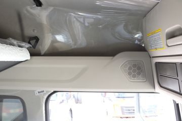 �й����� HOWO MAX 290���� 4X2 9.55����س�(ZZ5187XLCN711KF1)ͼƬ