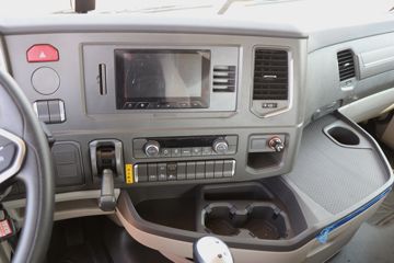 �й����� HOWO MAX 290���� 4X2 9.55����س�(ZZ5187XLCN711KF1)ͼƬ