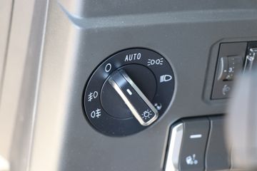 �й����� HOWO MAX 290���� 4X2 9.55����س�(ZZ5187XLCN711KF1)ͼƬ