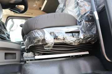 �й����� HOWO MAX 290���� 4X2 9.55����س�(ZZ5187XLCN711KF1)ͼƬ