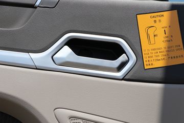 �й����� HOWO MAX 290���� 4X2 9.55����س�(ZZ5187XLCN711KF1)ͼƬ