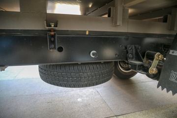 Զ�� V5M ���ʰ� 3.7�׵��ż״���դʽС��ͼƬ