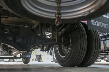 Զ�� V5M ���ʰ� 3.7�׵��ż״���դʽС��ͼƬ