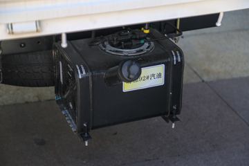 Զ�� V5M ���ʰ� 3.7�׵��ż״���դʽС��ͼƬ