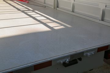 Զ�� V5M ���ʰ� 3.7�׵��ż״���դʽС��ͼƬ