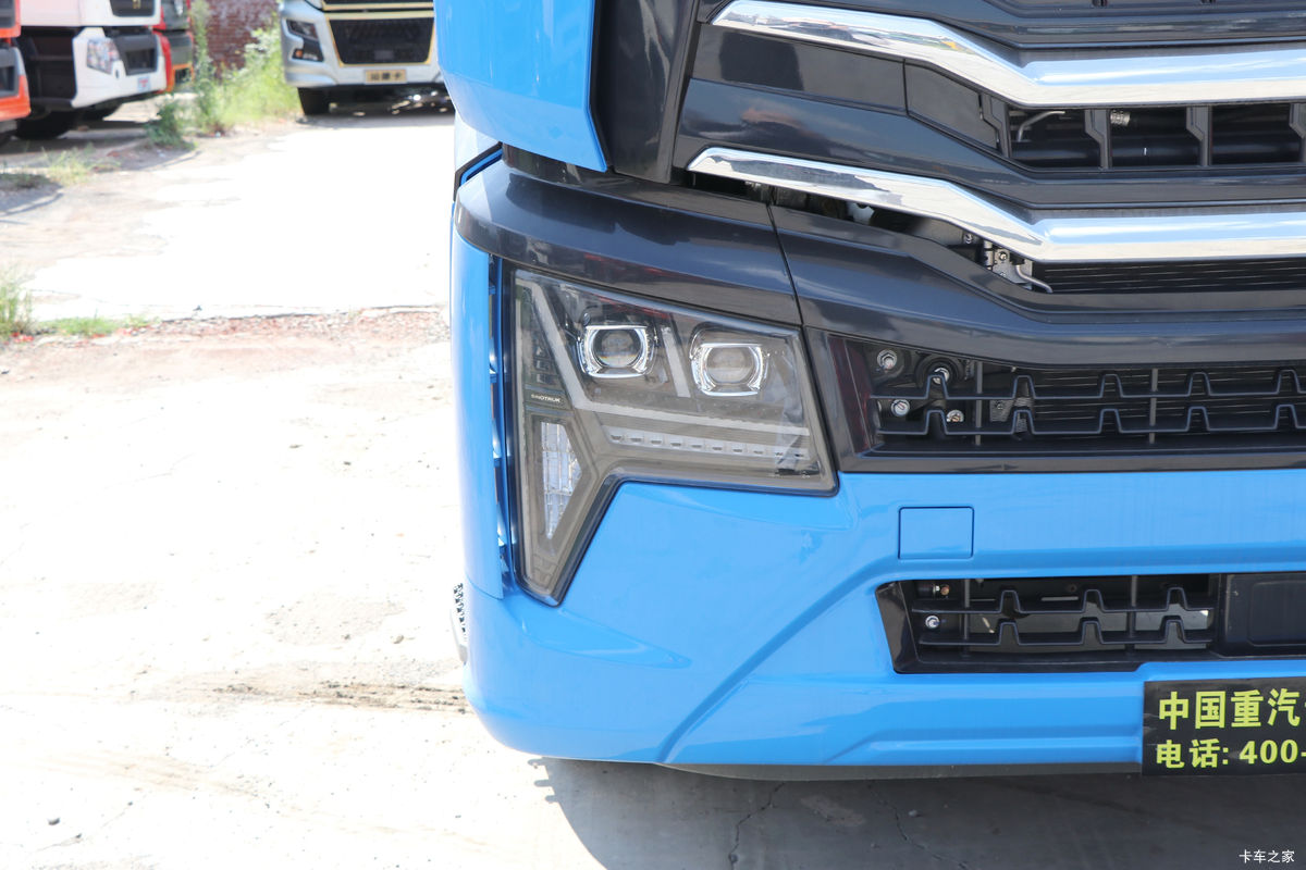 й HOWO MAX 540 8X4 9.6AMTԶػ(ZZ1317V446KF1)                                                