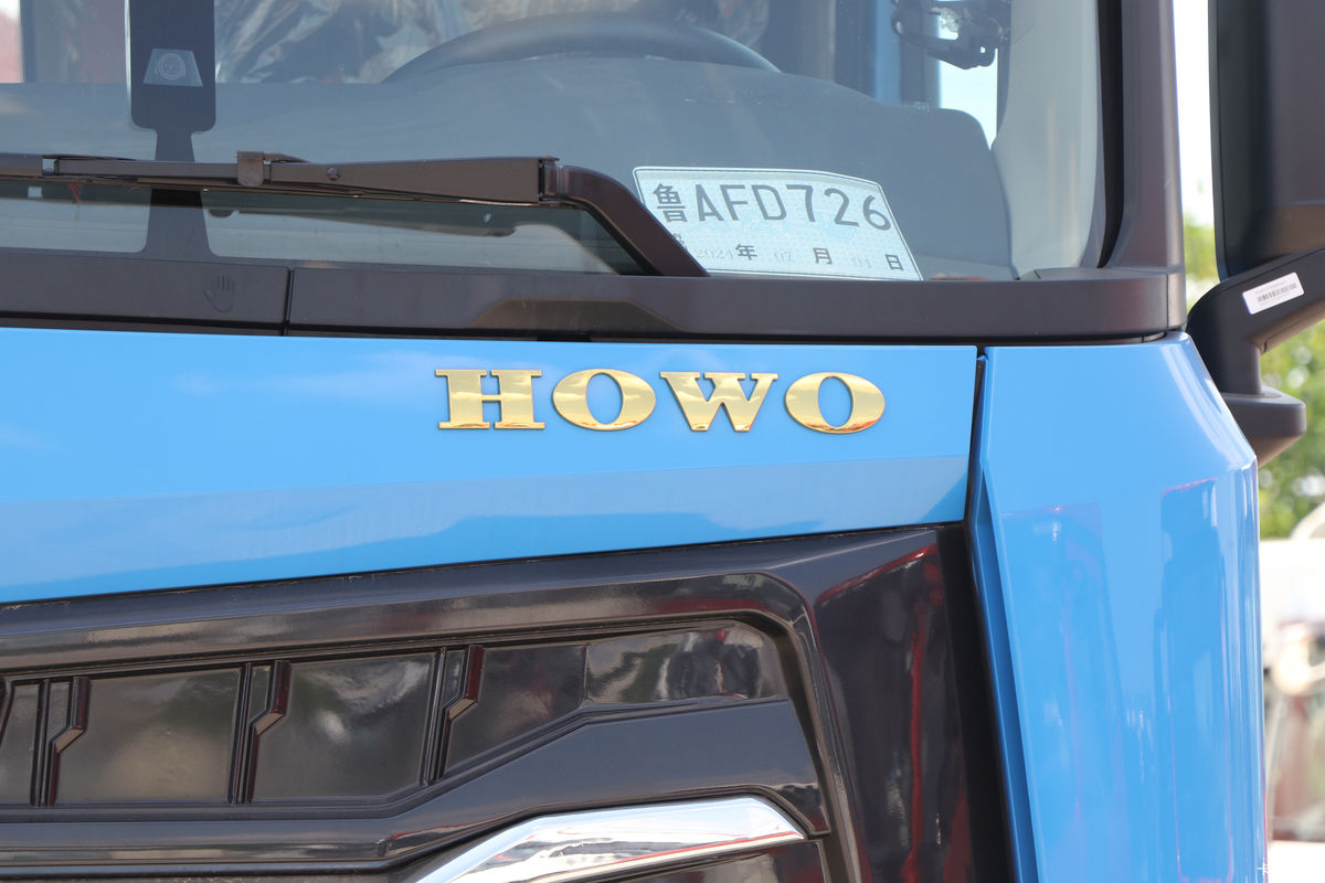 й HOWO MAX 540 8X4 9.6AMTԶػ(ZZ1317V446KF1)                                                
