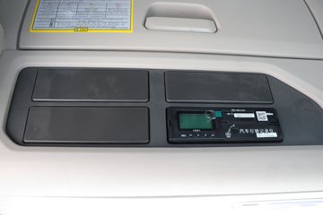 �й����� HOWO MAX 540���� 8X4 9.6��AMT�Զ��������ػ���(ZZ1317V446KF1)ͼƬ