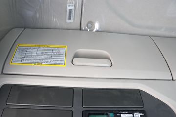 �й����� HOWO MAX 540���� 8X4 9.6��AMT�Զ��������ػ���(ZZ1317V446KF1)ͼƬ