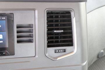 �й����� HOWO MAX 540���� 8X4 9.6��AMT�Զ��������ػ���(ZZ1317V446KF1)ͼƬ