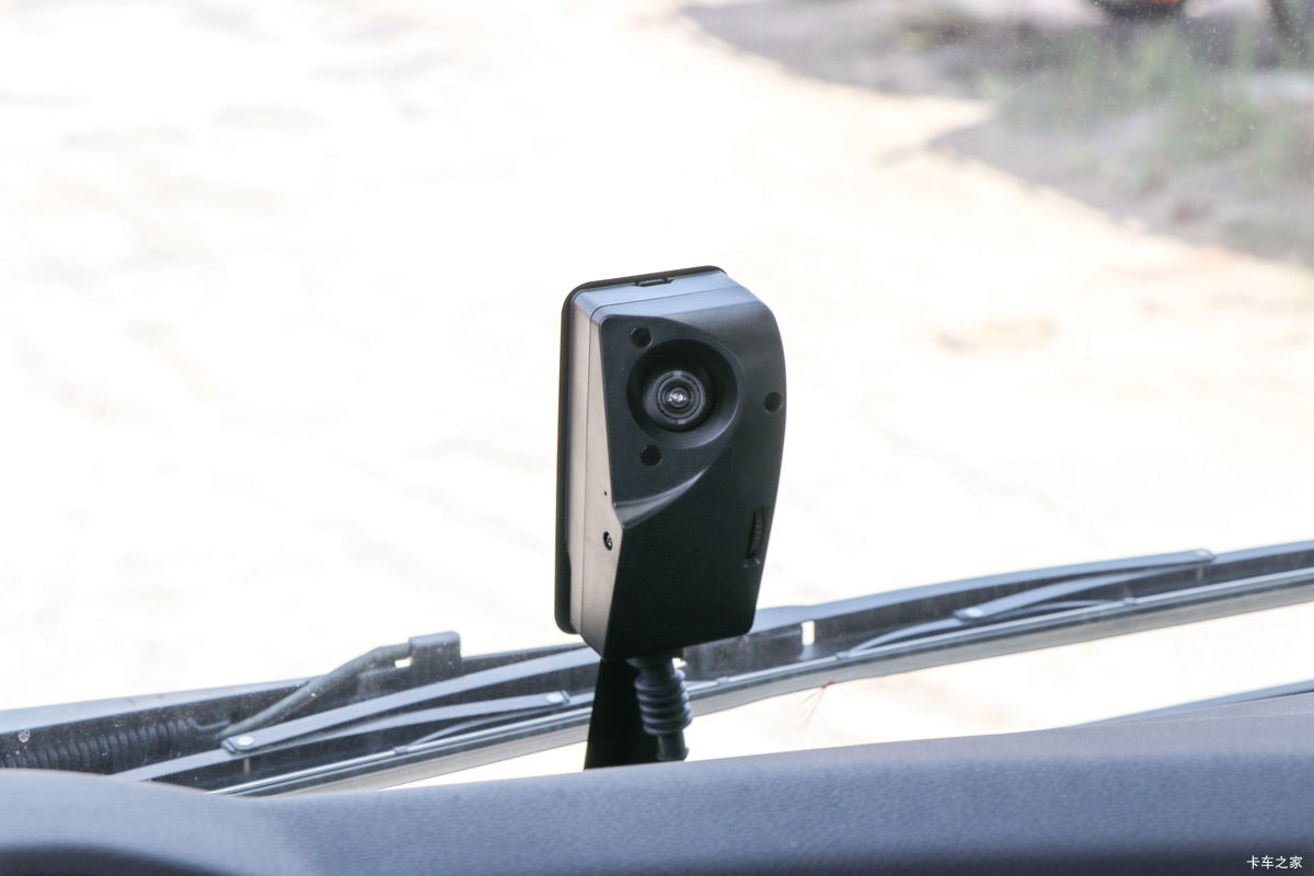 �й����� HOWO MAX 540���� 8X4 9.6��AMT�Զ��������ػ�����ʻ��                                               