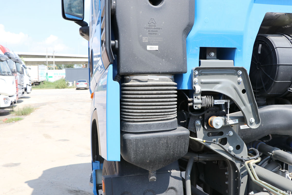 �й����� HOWO MAX 540���� 8X4 9.6��AMT�Զ��������ػ�������                                                