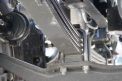 中国重汽 HOWO MAX 540马力 8X4 9.6米AMT自动档栏板载货车(ZZ1317V446KF1)