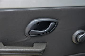 ����;�� T3Q(ԭС����W) 1.6L 123���� ���� 2.7��˫������С��(��̥)(EQ1032D60Q3)ͼƬ