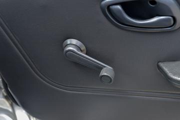 ����;�� T3Q(ԭС����W) 1.6L 123���� ���� 2.7��˫������С��(��̥)(EQ1032D60Q3)ͼƬ