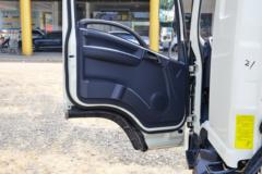 解放 虎VR 140马力 3.32米排半仓栅式轻卡(万里扬5档) 解放 虎VR 140马力 3.32米排半仓栅式轻卡(万里扬5档)