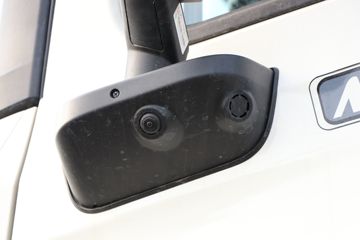 �й����� HOWO MAX 540���� 8X4 AMT�Զ����ʻ�ˮ��Ʒ���䳵(����������)(ZXD5310TSCZQHW1)ͼƬ