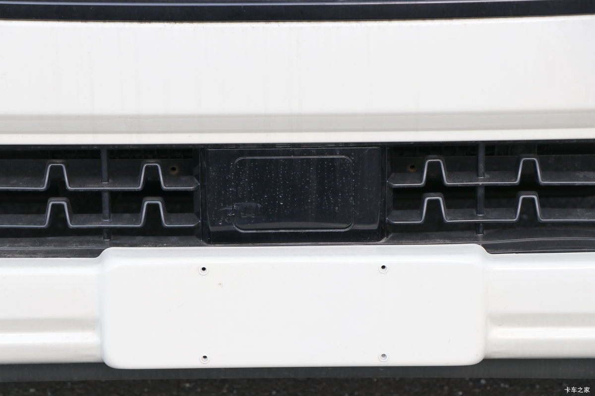 �й����� HOWO MAX 540���� 8X4 AMT�Զ����ʻ�ˮ��Ʒ���䳵(����������)���                                                