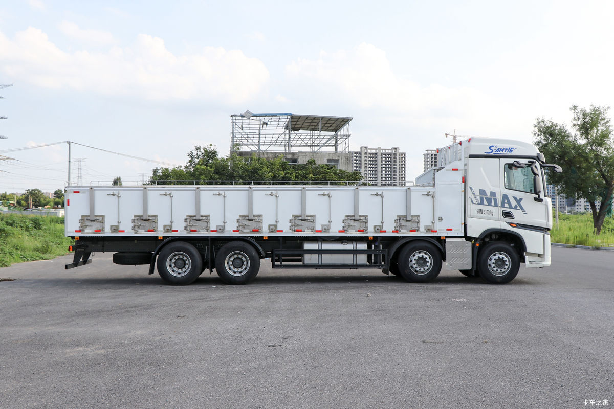 �й����� HOWO MAX 540���� 8X4 AMT�Զ����ʻ�ˮ��Ʒ���䳵(����������)���                                                