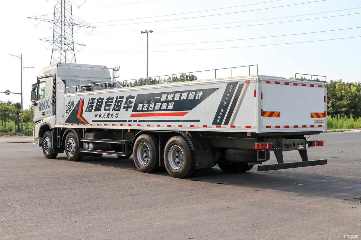 �й����� HOWO MAX 540���� 8X4 AMT�Զ����ʻ�ˮ��Ʒ���䳵(����������)���                                                