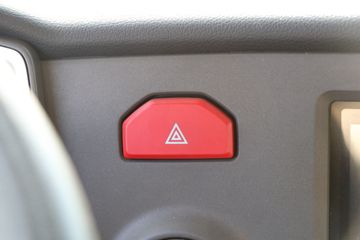 �й����� HOWO MAX 540���� 8X4 AMT�Զ����ʻ�ˮ��Ʒ���䳵(����������)(ZXD5310TSCZQHW1)ͼƬ