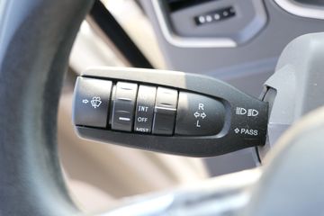 �й����� HOWO MAX 540���� 8X4 AMT�Զ����ʻ�ˮ��Ʒ���䳵(����������)(ZXD5310TSCZQHW1)ͼƬ