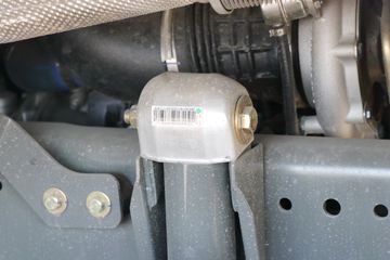 �й����� HOWO MAX 540���� 8X4 AMT�Զ����ʻ�ˮ��Ʒ���䳵(����������)(ZXD5310TSCZQHW1)ͼƬ