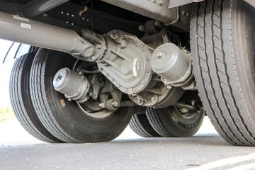 �й����� HOWO MAX 540���� 8X4 AMT�Զ����ʻ�ˮ��Ʒ���䳵(����������)(ZXD5310TSCZQHW1)ͼƬ