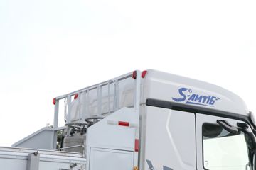 �й����� HOWO MAX 540���� 8X4 AMT�Զ����ʻ�ˮ��Ʒ���䳵(����������)(ZXD5310TSCZQHW1)ͼƬ