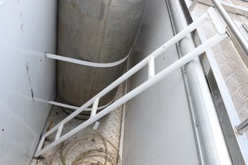 �й����� HOWO MAX 540���� 8X4 AMT�Զ����ʻ�ˮ��Ʒ���䳵(����������)(ZXD5310TSCZQHW1)ͼƬ