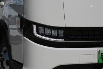 Զ������H8E ���˰� ��ɲ 4.1�׵��Ŵ��綯��դʽ�Ῠ ����ʱ��100.46kWhͼƬ