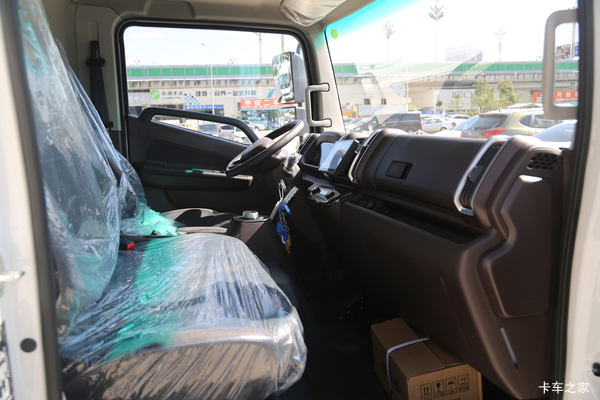 远程汽车4米2厢货年前大放价，仅需11.99万