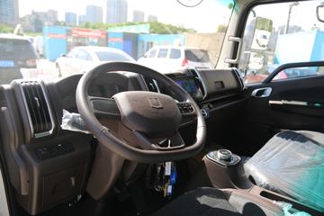 Զ������H8E ���˰� ��ɲ 4.1�׵��Ŵ��綯��դʽ�Ῠ ����ʱ��100.46kWhͼƬ