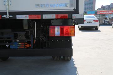 Զ������H8E ���˰� ��ɲ 4.1�׵��Ŵ��綯��դʽ�Ῠ ����ʱ��100.46kWhͼƬ